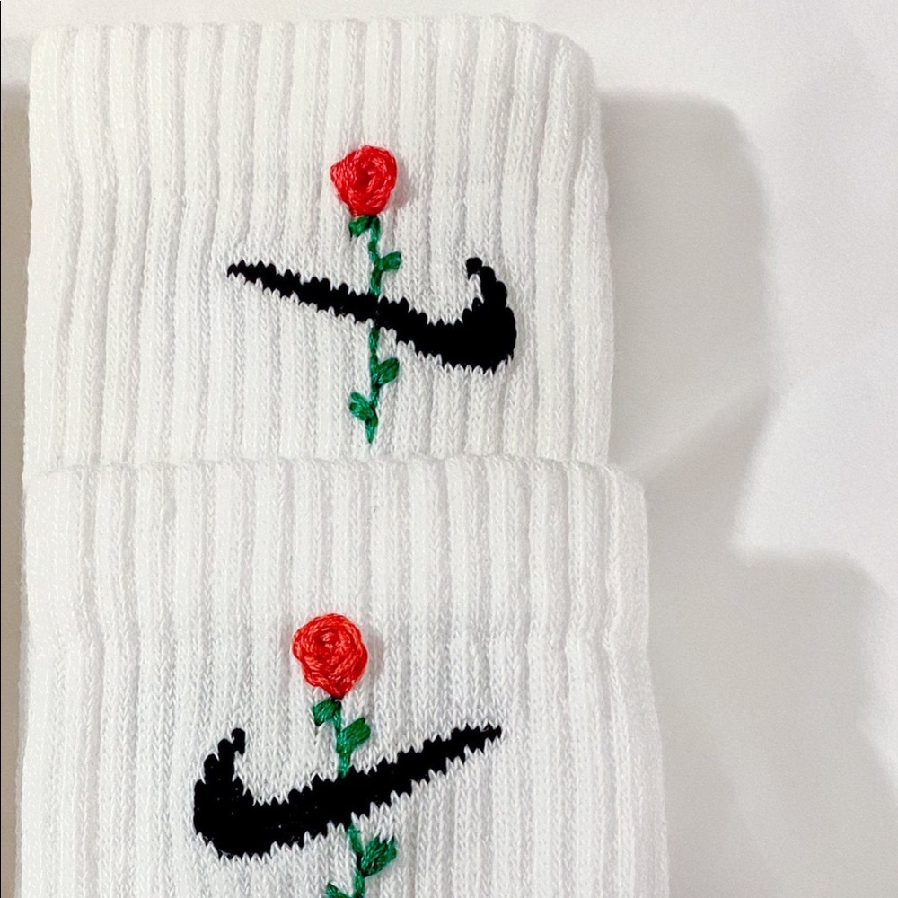 Nike Embroidered Rose Socks